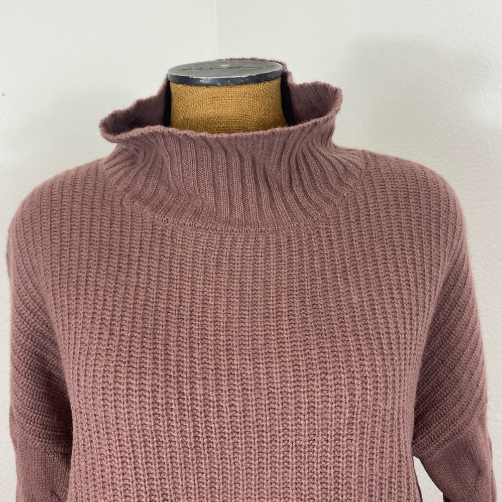 Gentle Herd Women’s Sweater M Slouch Turtle Neck In Mauve Cable Sleeve Yak Wool - Picture 5 of 15